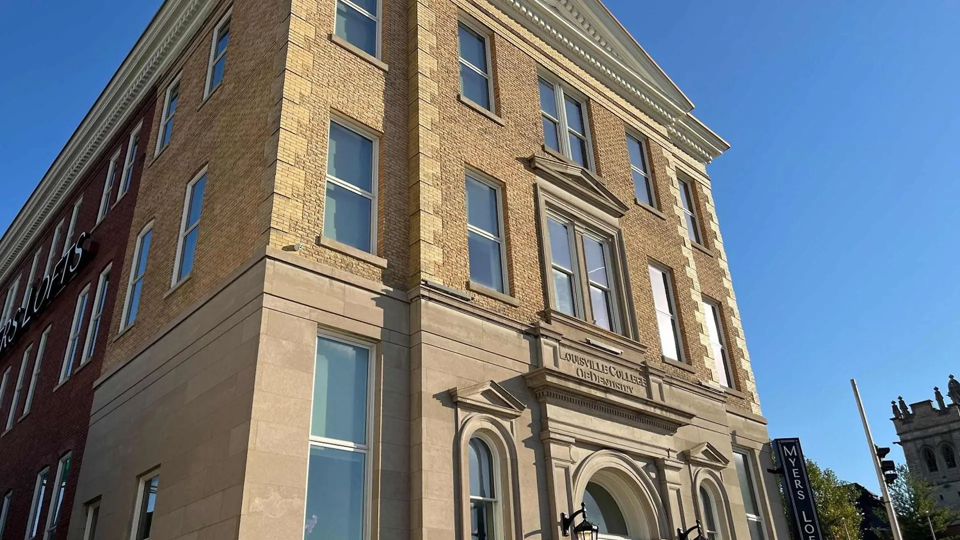 Апартаменты Bright And Modern Studio In Louisville # 108